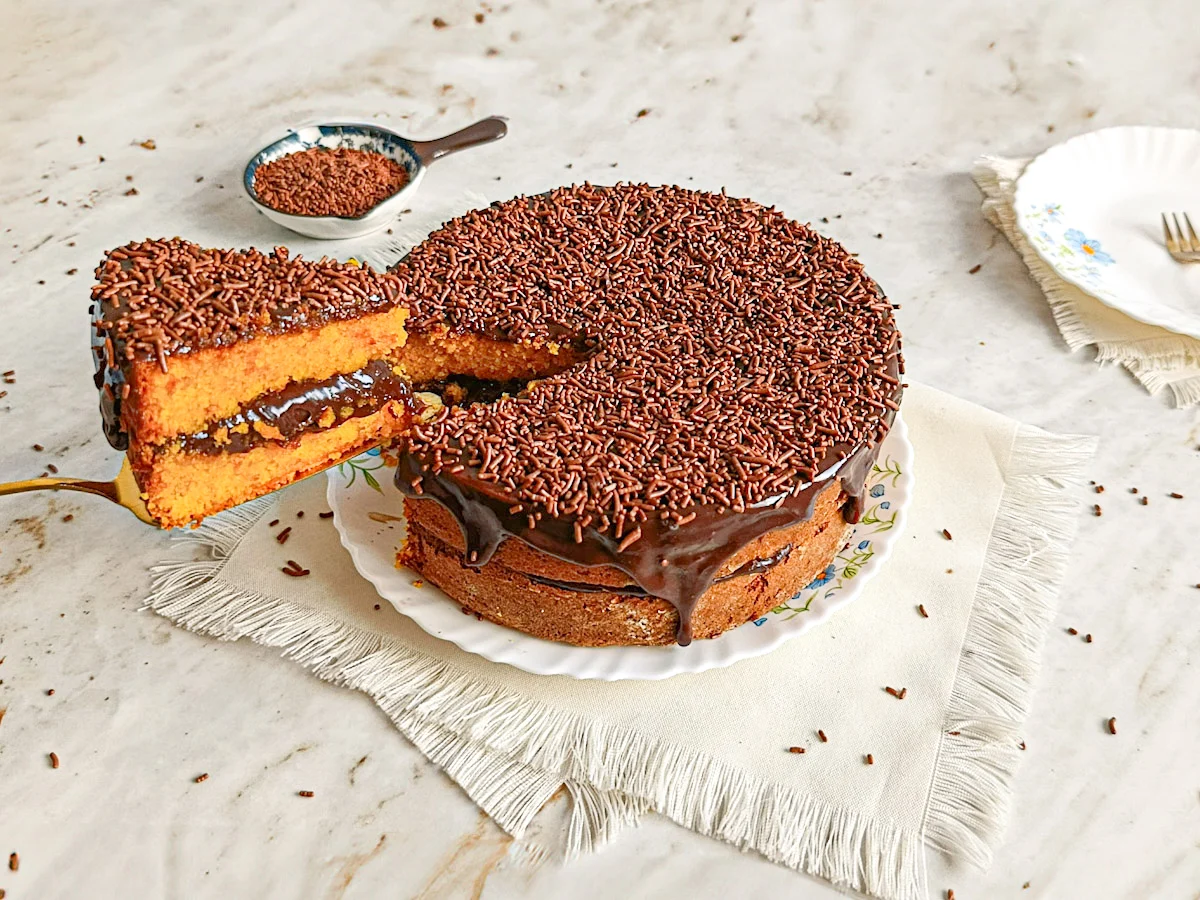 Como Fazer Bolo de Cenoura que Não Resseca | Receita Definitiva