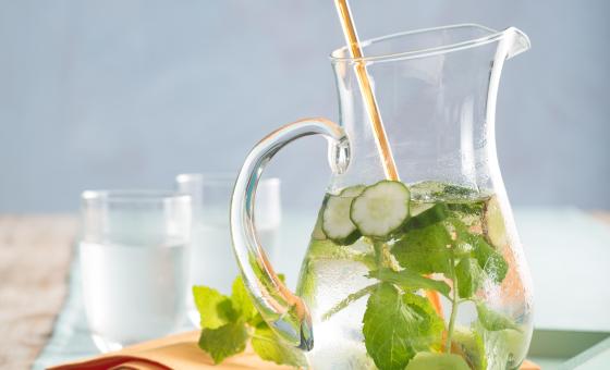 Água Saborizada Verde Mix: Refresque-se com o Sabor da Saúde