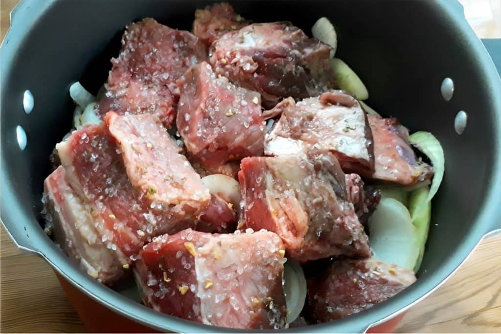 Costela na Panela de Pressão Sem Água: O Segredo dos Chefes para uma Carne Desmanchando!