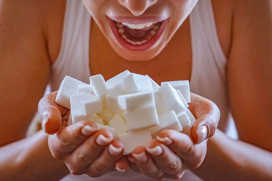 Descubra os 4 alimentos que podem reduzir o açúcar no sangue, transformar seu controle de glicose e acelerar a perda de peso