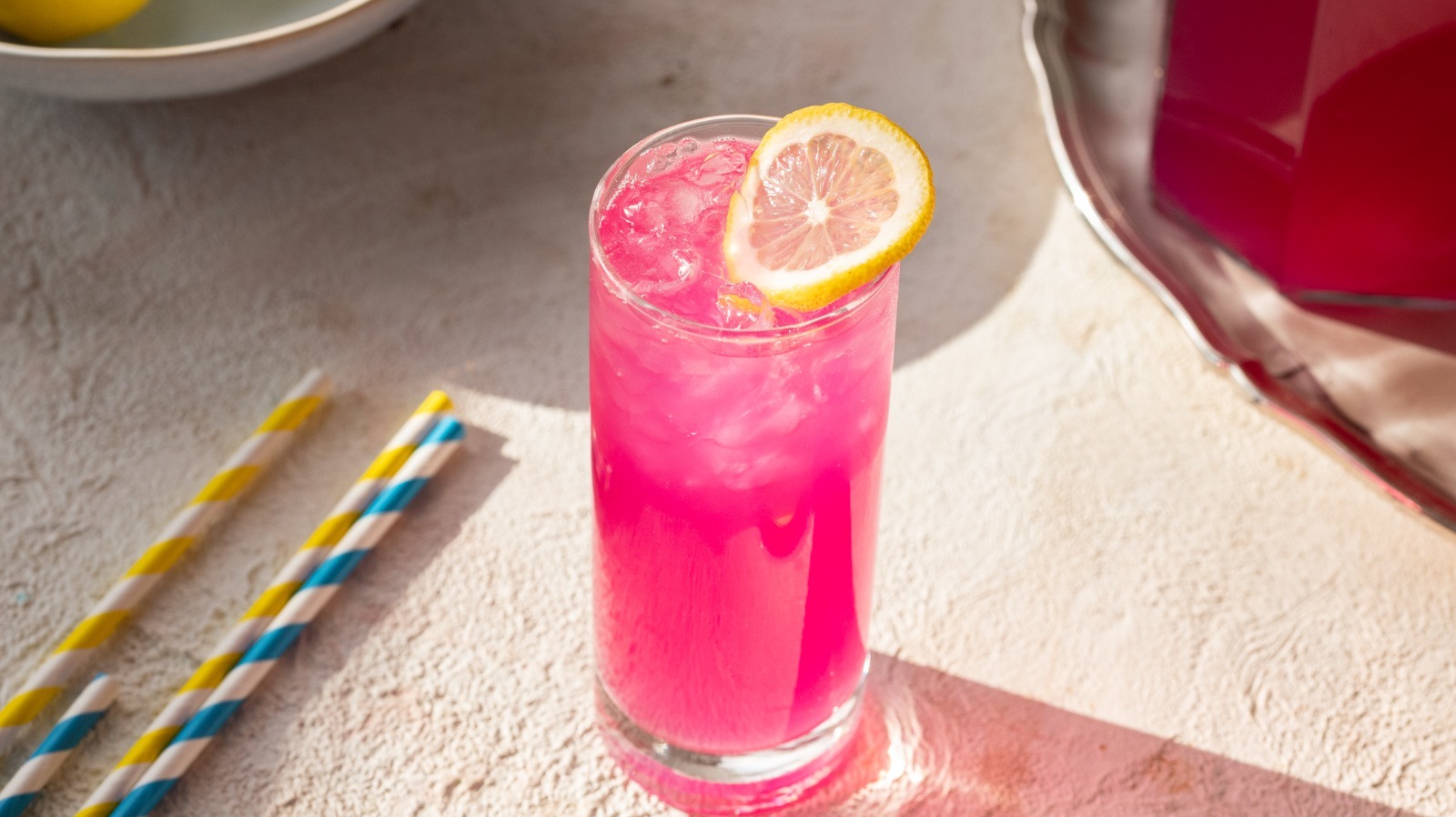 Pink Lemonade: Uma Bebida Refrescante e Deliciosa