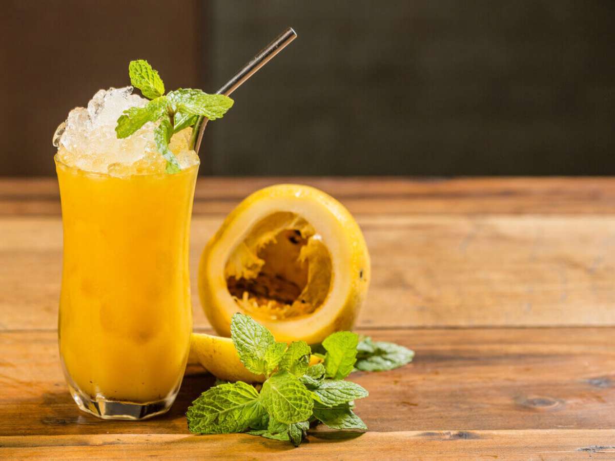 Qual Suco é Bom para Desinchar? Descubra as Melhores Opções!